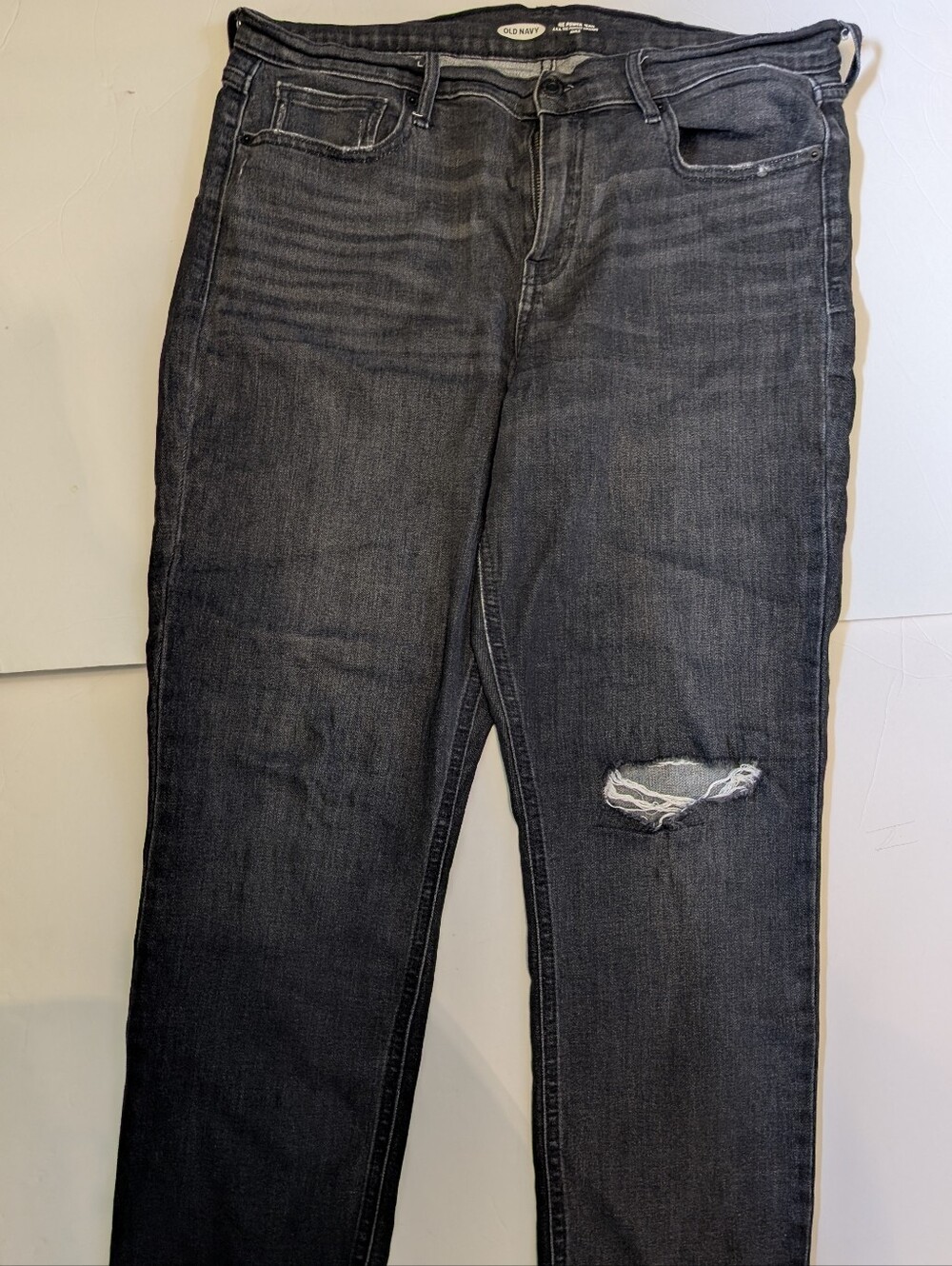 Women's Dark Gray Denim Jeans - Crop Distress